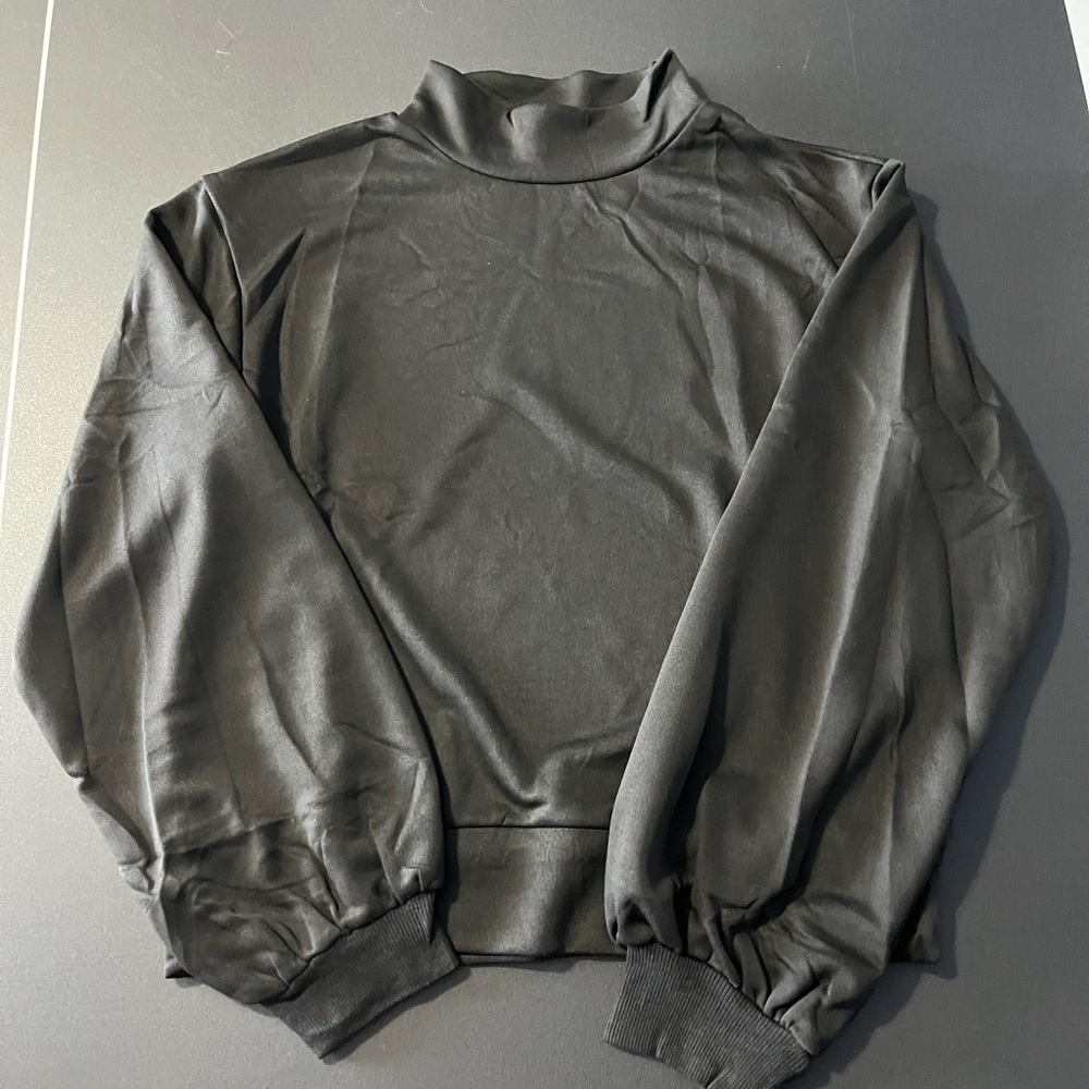 🆕 SCACTO Black Mock Neck Sweatshirt | NWT | Size M 🖤